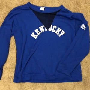 University of Kentucky VS Pink Crew Neck